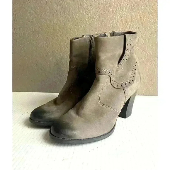Clarks Shoes - Clark's Alpine Gale Western Boots size 8M Brown